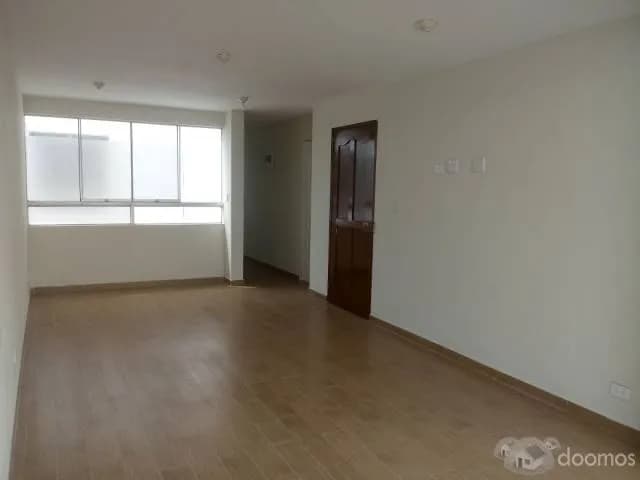 Venta De Departamento En Santiago De Surco — foto 3