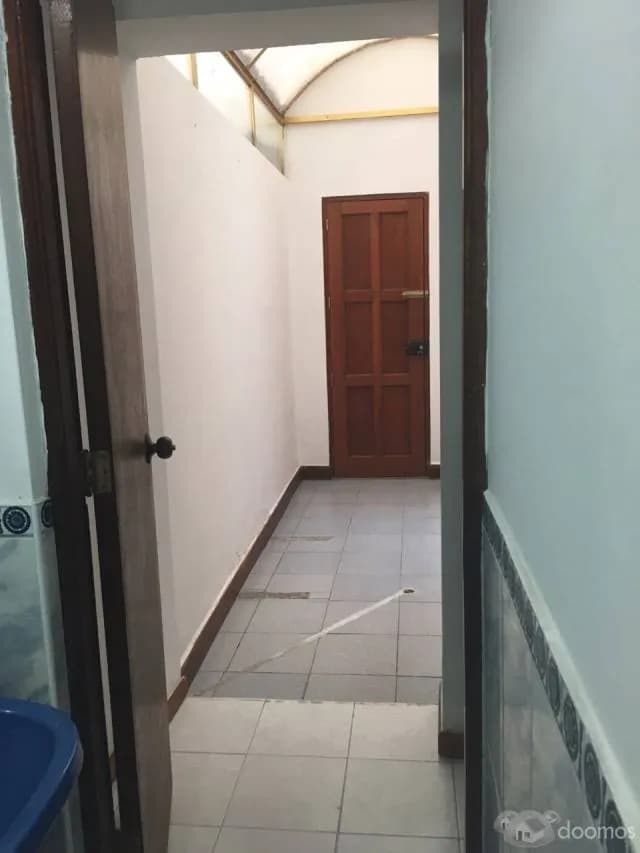 Alquilo Minidepartamento con ingreso independiente para señorita sola — foto 6