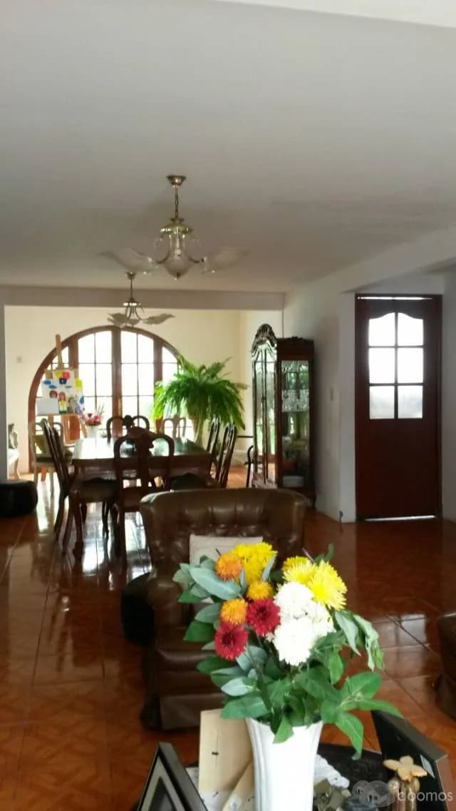 REMATO!!! CASA EN CEDROS DE VILLA  ZONA RESIDENCIAL — foto 4