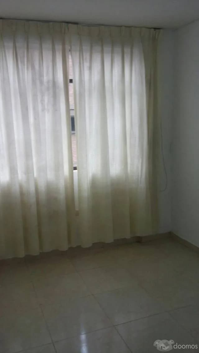 ALQUILO HABITACIÓN — foto 2
