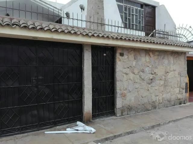 CASA EN SAN JUAN DE MIRAFLORES — foto 2
