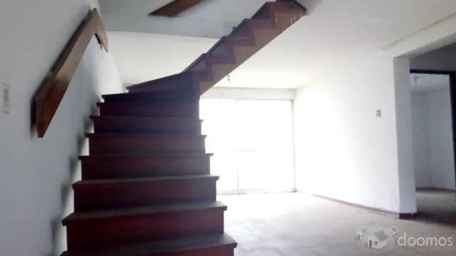CASA EN SAN JUAN DE MIRAFLORES — foto 3
