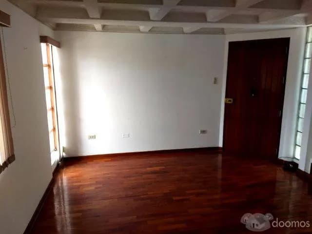ALQUILO LINDO DPTO DE 110M2 3DORMS 2DO PISO U/HIGUERETA — foto 7