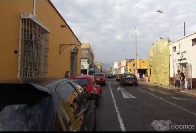 VENDO LOCAL COMERCIAL EN CENTRO DE TRUJILLO — foto 3