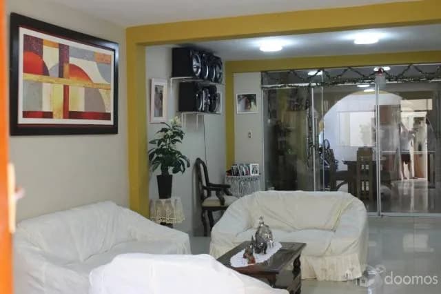 OCASIÓN!!VENDO ESTUPENDA CASA PUEDE USARSE COMO OFICINA — foto 2