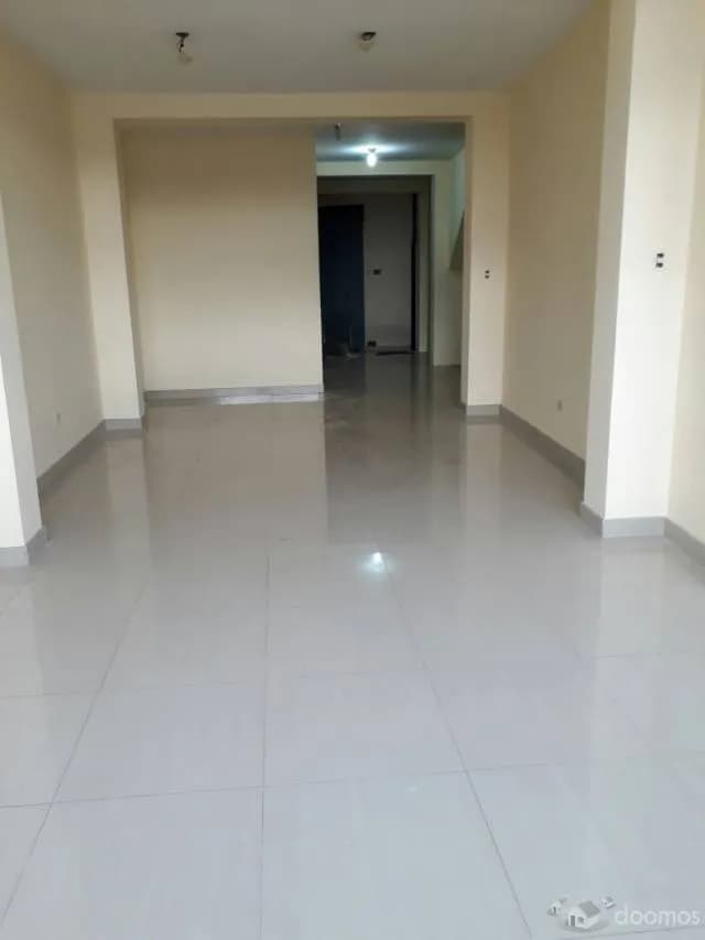 ALQUILO CÉNTRICO LOCAL AV. BALTA MOQUEGUA — foto 8