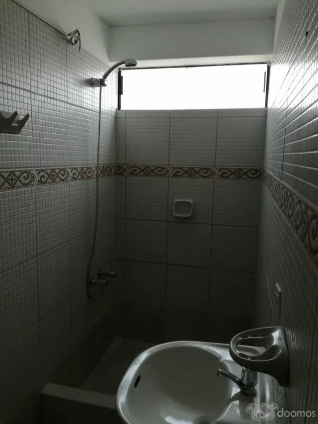 VENDO DEPARTAMENTO EN 4TO PISO EXCELENTE UBICACION — foto 5