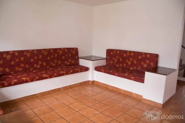 Casa De 2 Pisos En Condominio Privado Con Piscina — foto 2