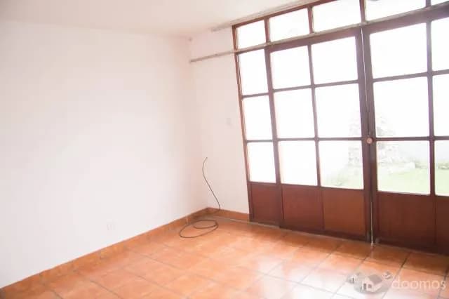 Casa De 2 Pisos En Condominio Privado Con Piscina — foto 4