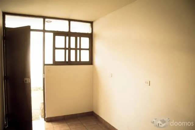 Casa De 2 Pisos En Condominio Privado Con Piscina — foto 5