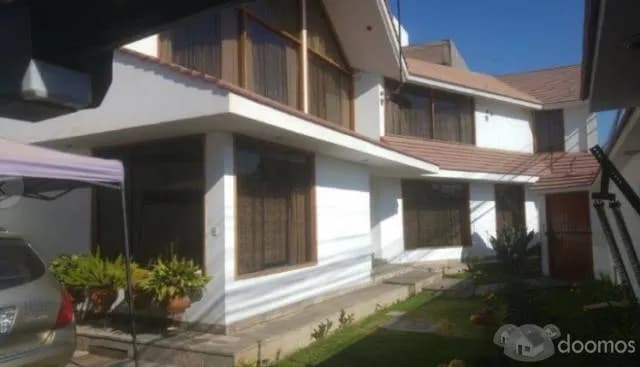EMPRESARIOS E INVERSIONISTAS VENTA DE CASA EN TACNA 624m2 — foto 1