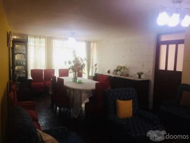 VENTA DE CASA EXCELENTE UBICACIÓN EN YANAHUARA — foto 8