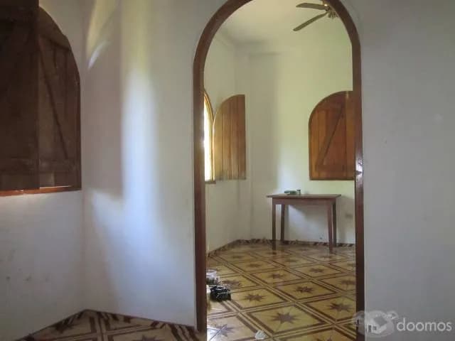 Mansion en Nina Rumi (Iquitos) con 2 piscinas — foto 2