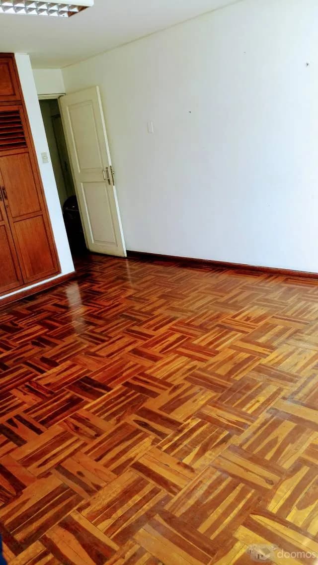 EXCELENTE OFICINA EN LA MEJOR ZONA DE SAN BORJA — foto 1
