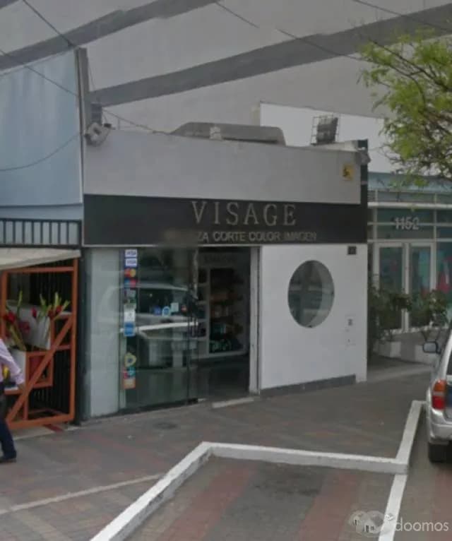 Alquiler de Local Comercial en San Isidro — foto 1
