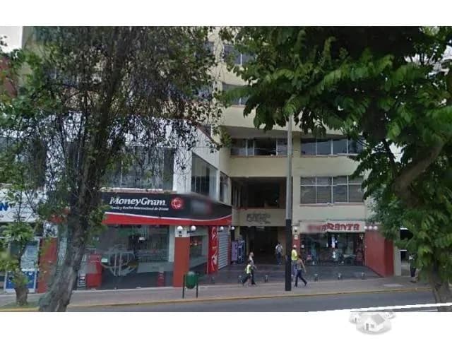 ALQUILO CÉNTRICA OFICINA EN AV. LARCO, MIRAFLORES. — foto 1