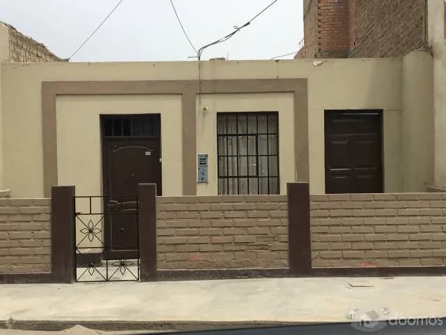 VENDO CASA - TERRENO EN PLENO CENTRO DE LA CIUDAD — foto 1