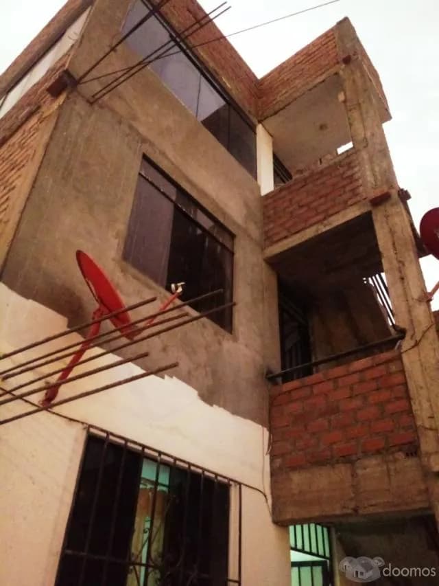 vendo casa de tres pisos — foto 2