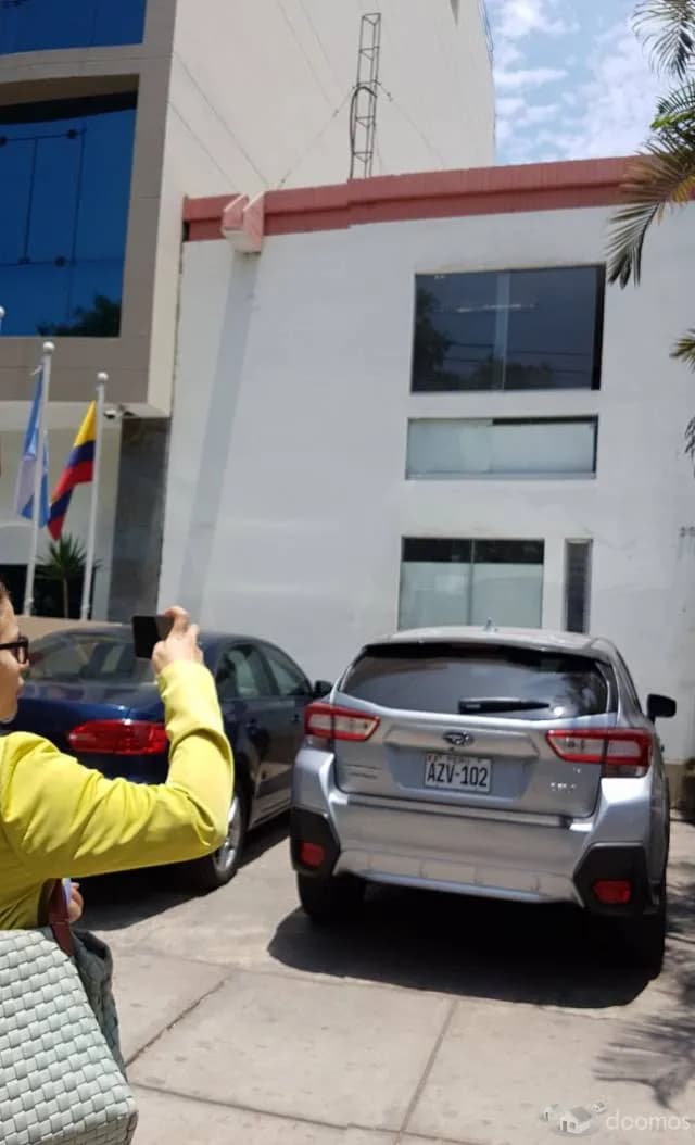 ALQUILER DE LOCAL COMERCIAL CON EXCELENTE UBICACION — foto 2