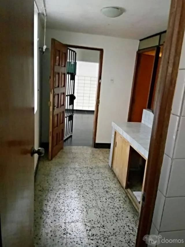ALQUILO HABITACIÓN  INDEPENDIENTE CON COCINA Y BAÑO — foto 8
