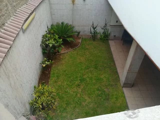 PRECIOSA CASA EN LA ENSENADA DE LA MOLINA, FRENTE A PARQUE — foto 11