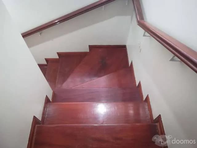 PRECIOSA CASA EN LA ENSENADA DE LA MOLINA, FRENTE A PARQUE — foto 13