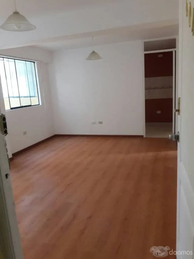 Deparmamento remodelado, independizado y para entrega inmediata. — foto 2
