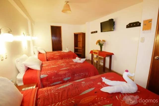 vendo hotel en aguas calientes, machupicchu, cusco — foto 1