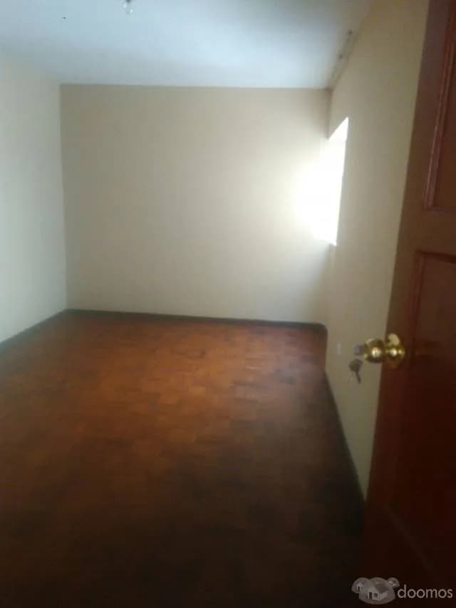 ALQUILER DEPARTAMENTO RECIEN REMODELADO ZONA CENTRICA — foto 2