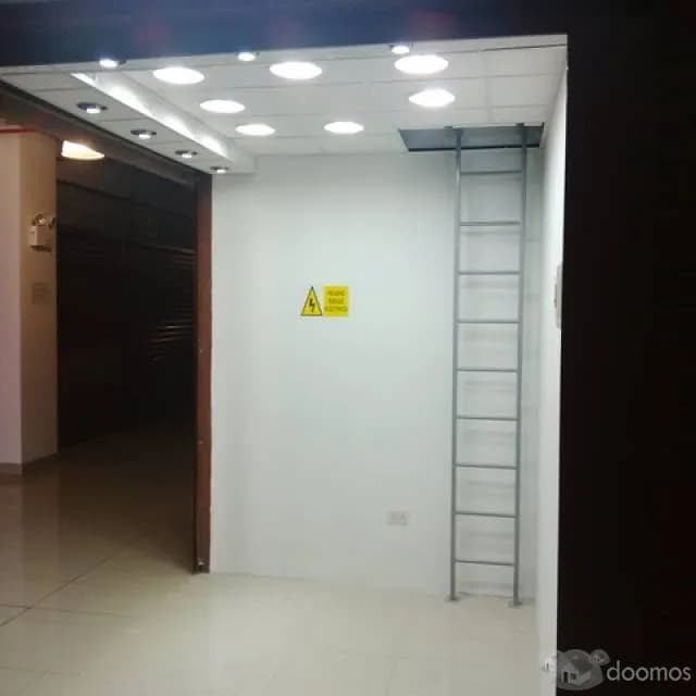 OCASION VENTA LOCAL 2220 MALVINAS PLAZA — foto 3