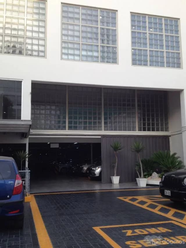 Oficina en alquiler - Miraflores — foto 1