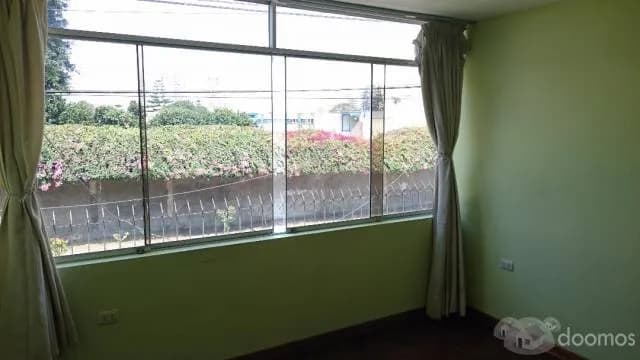 SE VENDE CASA 2 PISOS EN PUEBLO LIBRE - AC 177M2 — foto 2