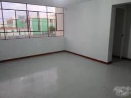 Vendo Departamento  en 2do piso