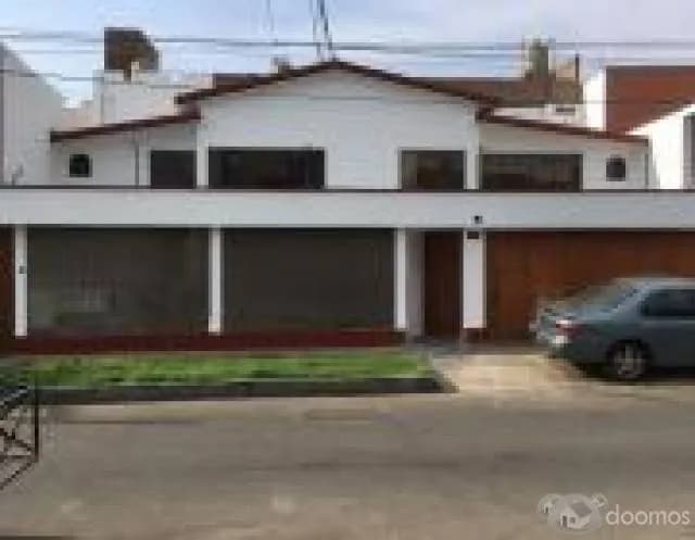 Venta de linda casa en cómoda Zona de La Molina — foto 1