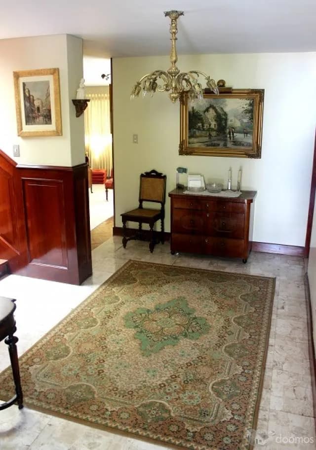 VENDO RESIDENCIA EN AV. BOLOGNESI EN YANAHUARA — foto 1