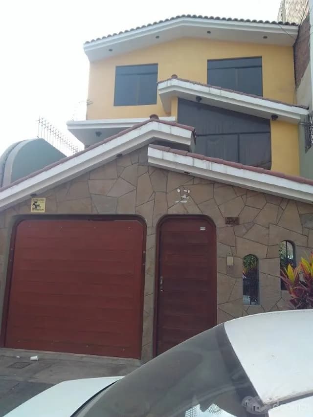 REMATO CASA  3 PISOS SURCO — foto 6