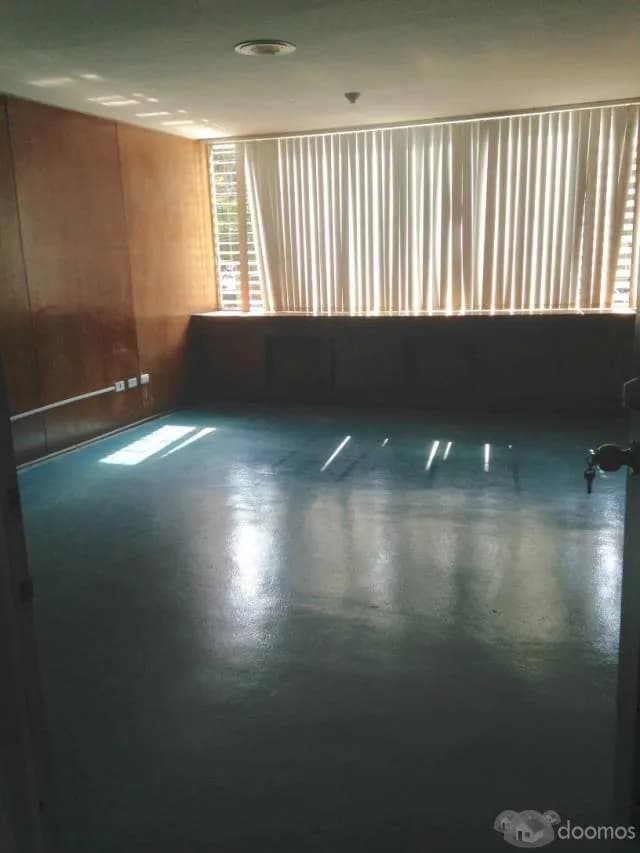 Alquiler de Oficina de 8 ambientes en San Isidro — foto 9