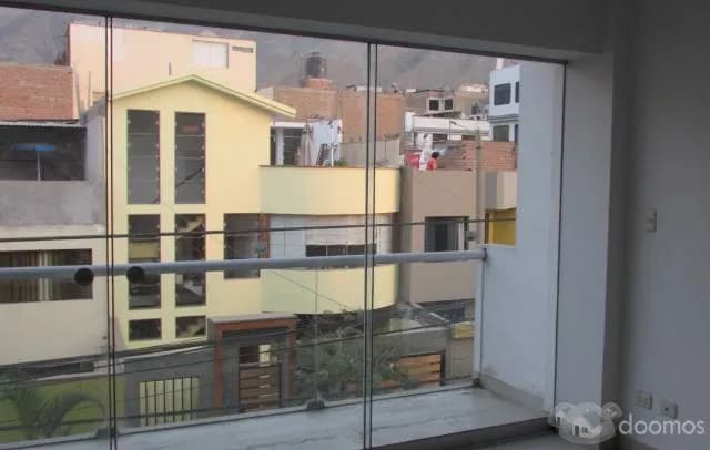 Oportunidad! Remato Edificio de 3 departamentos + 2 Duplex, en excelente zona La Molina — foto 5