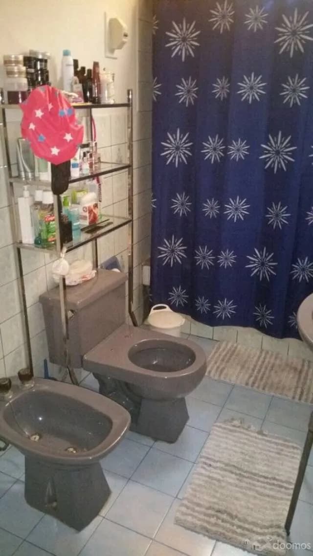 Casa de 3 pisos ubicada en zona inmejorable de La Molina — foto 3