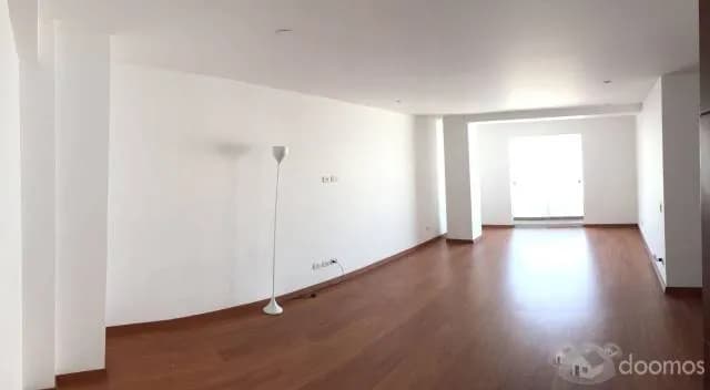 Bonito departamento iluminado, cómodo y cerca a parque en Miraflores. — foto 7