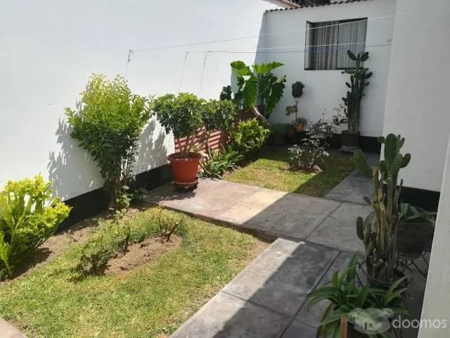 VENDO A PRECIO DE REMATE  PRECIOSA CASA PARÁMETROS PARA CUATRO PISOS — foto 5
