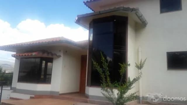 VENDO CASA EN RESIDENCIAL SANTA MARÍA DE 555M2 — foto 2