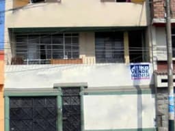 CASA 133 M2 3 PISOS + AIRES 9 DORMITORIOS 5 BAÑOS URB. LAS PALMERAS LOS OLIVOS  $ 260.000