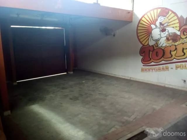 SE VENDE CASA CON PISCINA — foto 2