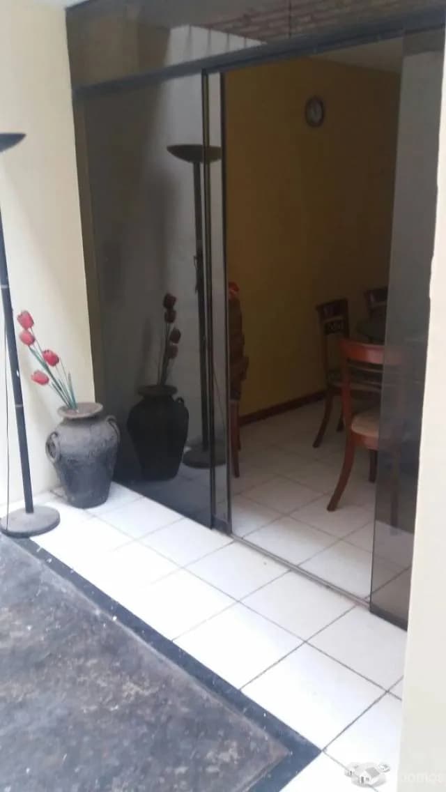 SE VENDE CASA HERMOSA EN EL DISTRITO DE SURCO — foto 4