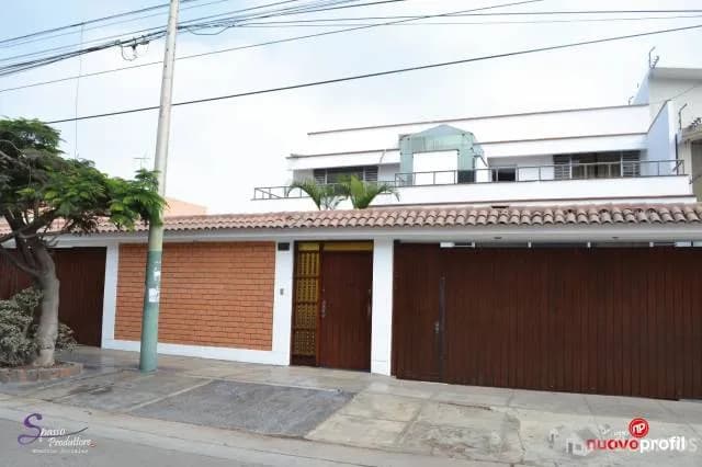 ALQUILER DE CASA EN SAN BORJA PARA TODO TIPO DE EVENTO — foto 1