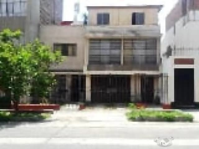 REMATO CASA POR MOTIVOS DE SALUD — foto 1