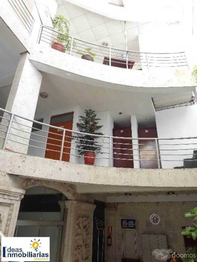 VENDO AMPLIA CASONA EN EL CENTRO DE LA CIUDAD — foto 6