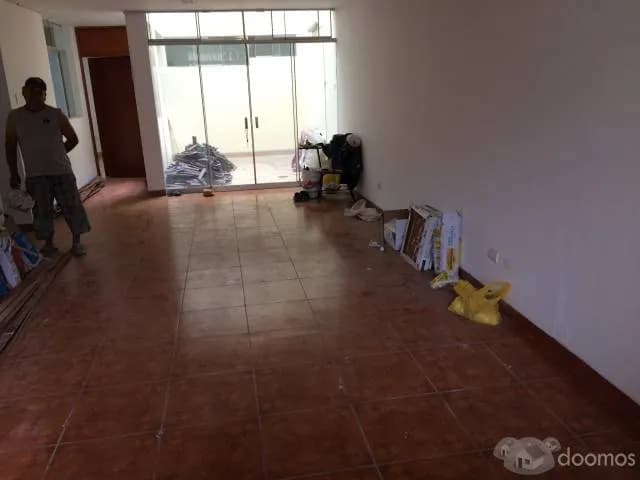 Departamento amplio y en buena zona de Los Olivos — foto 1