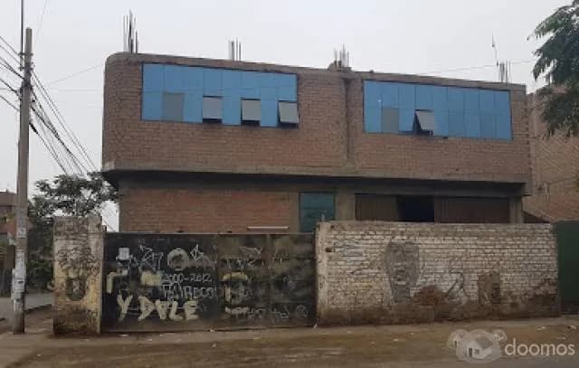 LOCAL COMERCIAL EN SJL EXCELENTE OPORTUNIDAD — foto 8